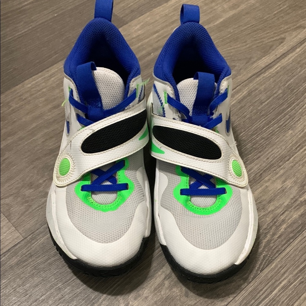 Kids' Nike White and Blue Sneakers